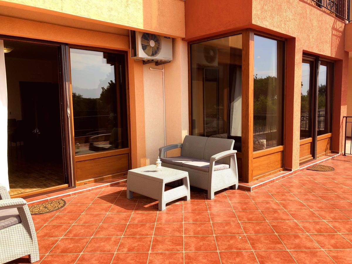 Sun&Sea Apartment Dobrá Voda Exterior foto